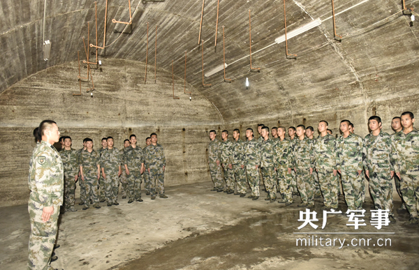 福建厦门:50万人参加防空大演练