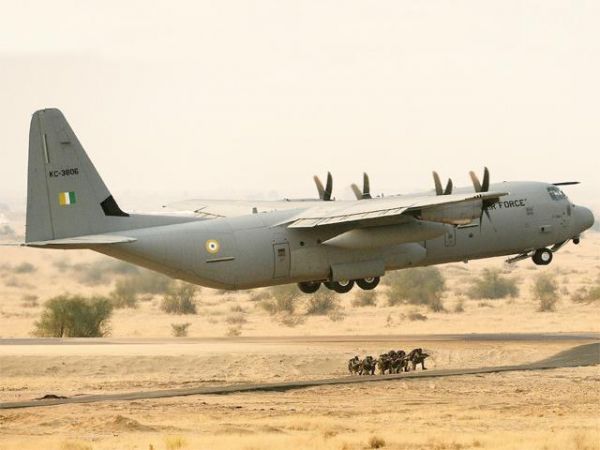 资料图片:印度空军c-130j"超级大力神"战术运输机.(图片来源于网络)