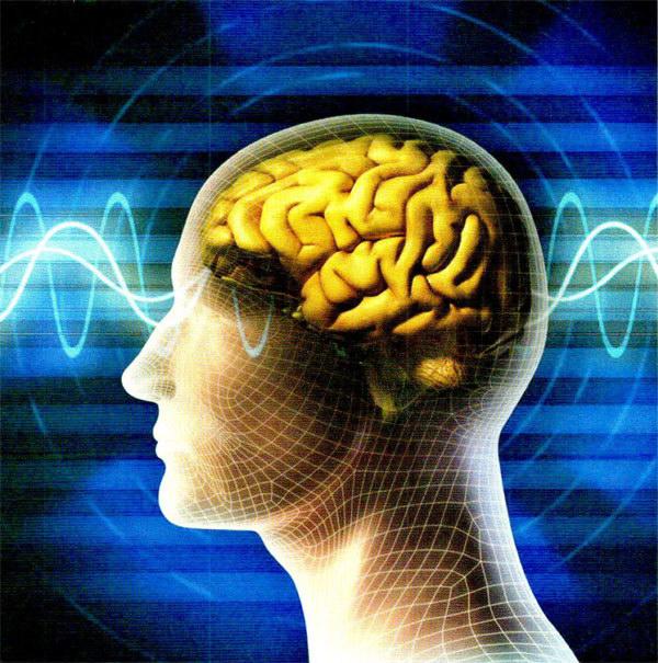 专业技术人员利用电磁波向人体发射特定的信号后,脑控武器就开始悄无