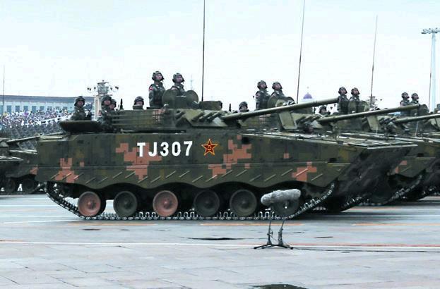 日刊关注中国履带式步兵战车发展