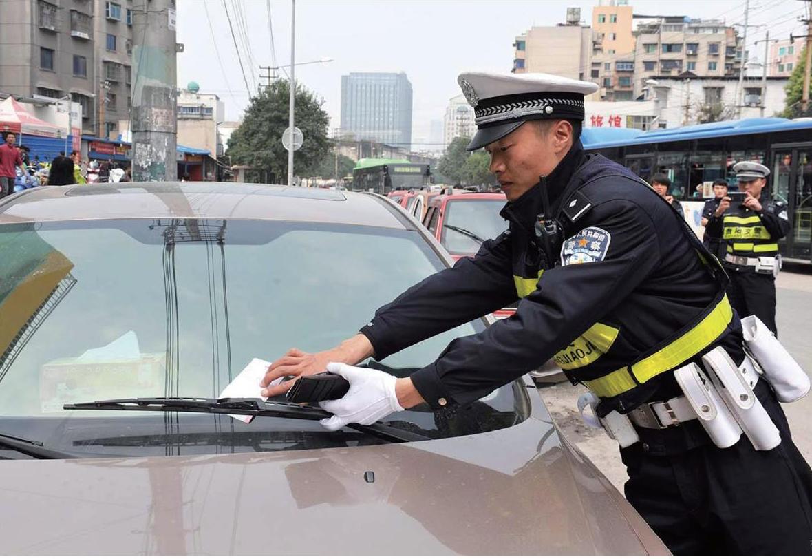 大同市:交警四大隊交通秩序大整治見成效