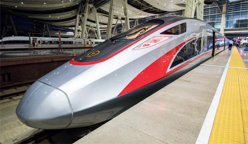 享有中国新四大发明美誉之一的高铁,凭借领先全球的技术标准和列车